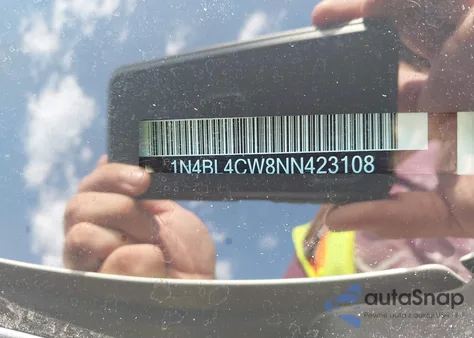 2022 Nissan Altima Sr Intelligent Awd from USA, damaged, VIN 1N4BL4CW8NN423108